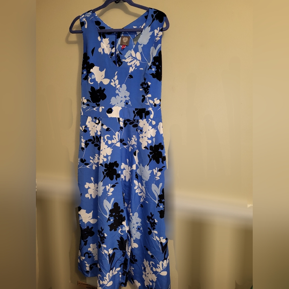 Vince Camuto Sleeveless Wide Leg Jumpsuit - Picture 5 of 16